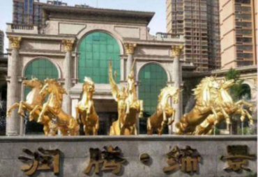 小区广场摆放玻璃钢仿铜漆金西方人物阿波罗战车雕像